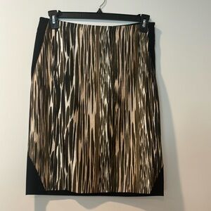 Diane Von Furstenberg black with green and cream front stretchy mini skirt